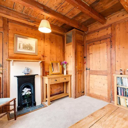 2 Bed In Oc-w1032 *